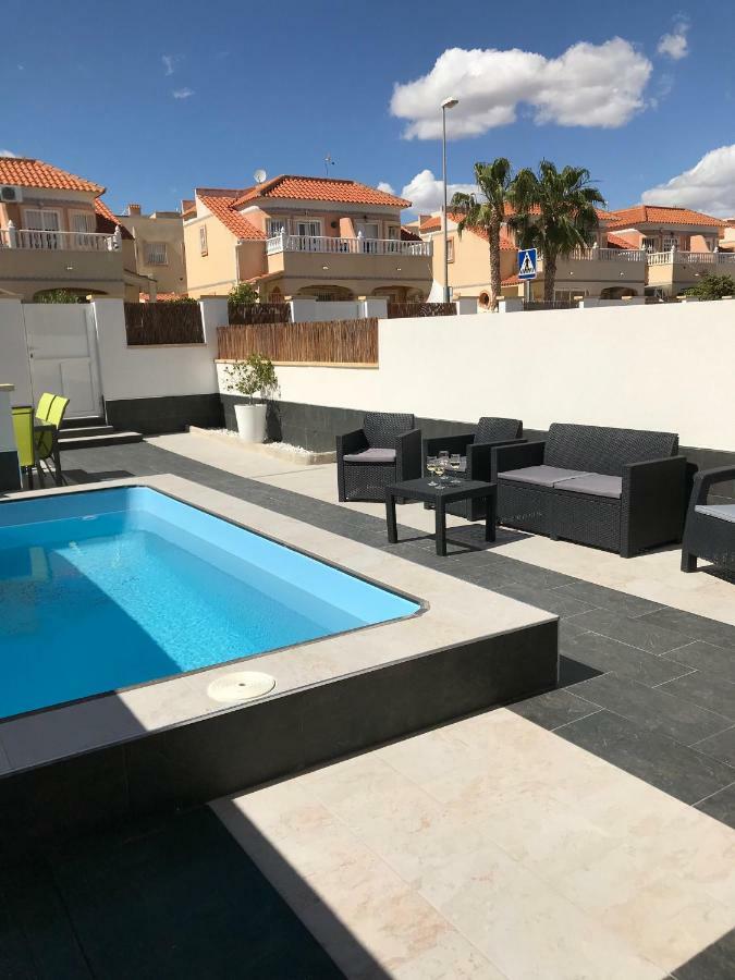 Boulevard La Zenia Villa Playa Flamenca Buitenkant foto